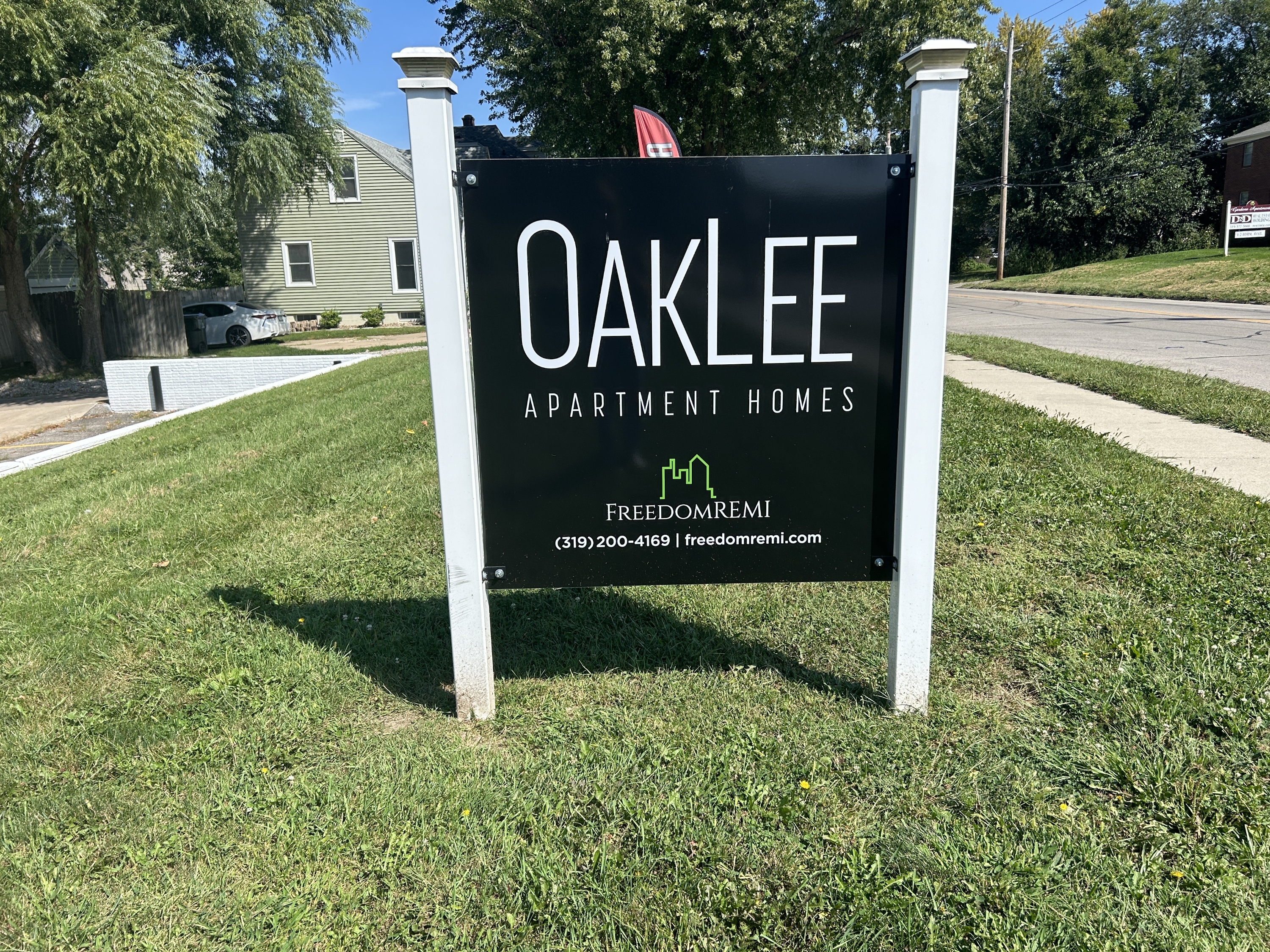 1315 Oakland Road Northeast
