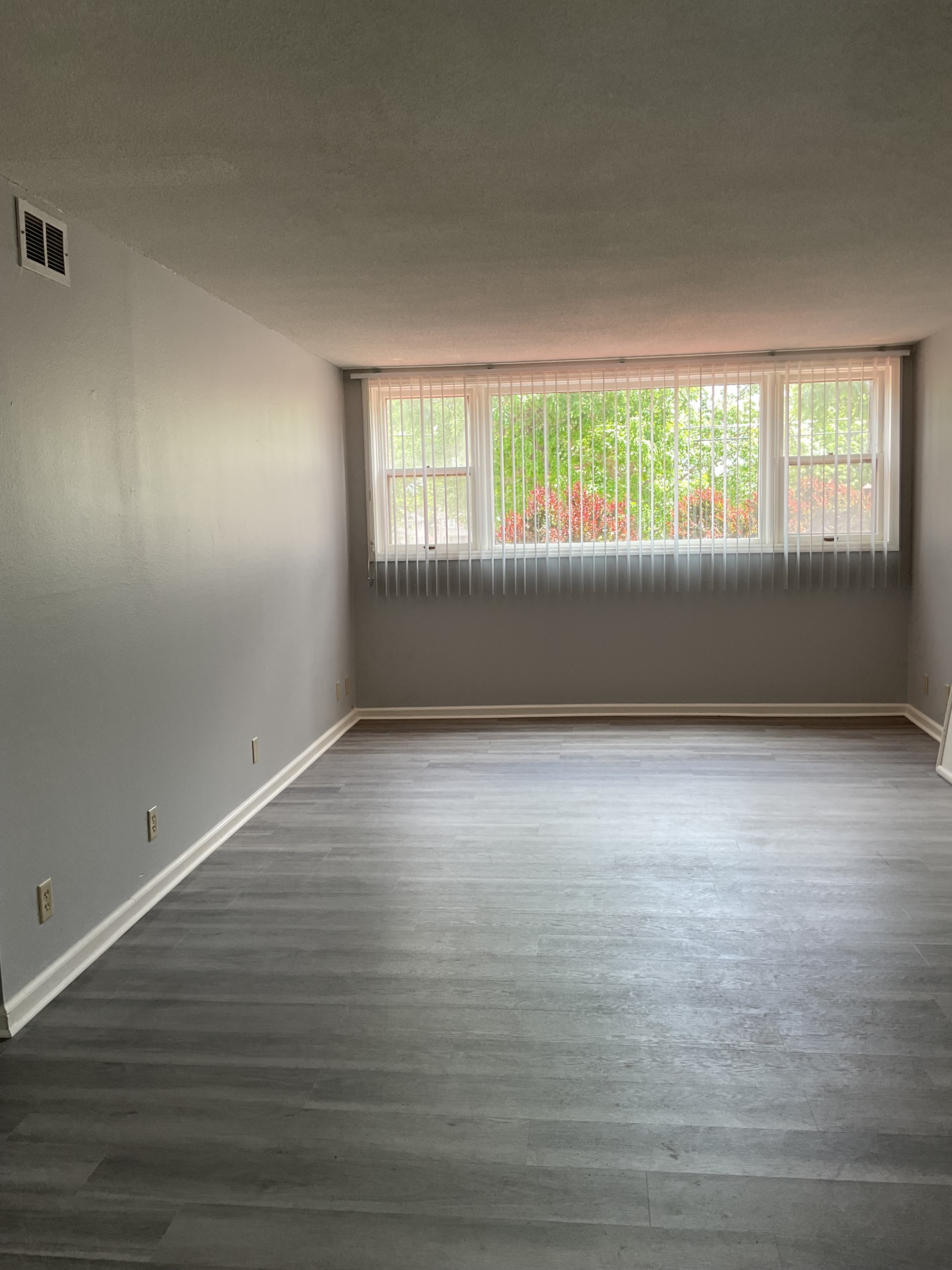 210 19th Street Northeast