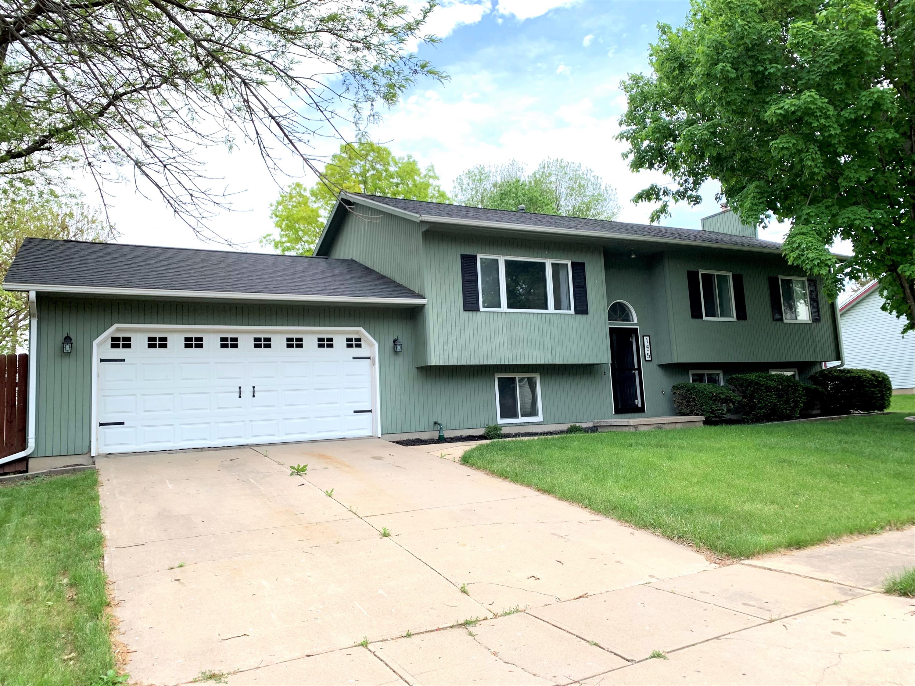 155 Bayberry Lane